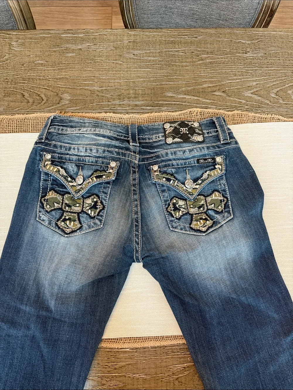 Miss Me Blue Washed Boot Cut Jeans with Contrast Stitching - Picture 3 of 6
